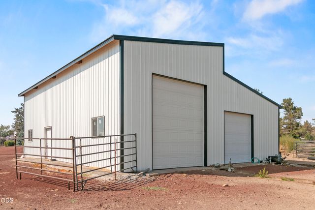 8450 NE 1st Street, Terrebonne, OR 97760
