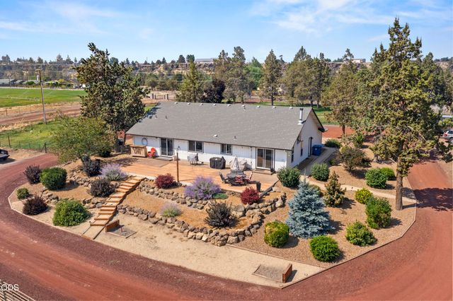 8450 NE 1st Street, Terrebonne, OR 97760