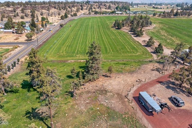 8450 NE 1st Street, Terrebonne, OR 97760