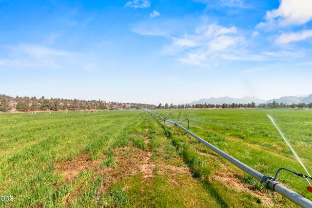 8450 NE 1st Street, Terrebonne, OR 97760