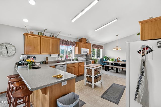 8450 NE 1st Street, Terrebonne, OR 97760