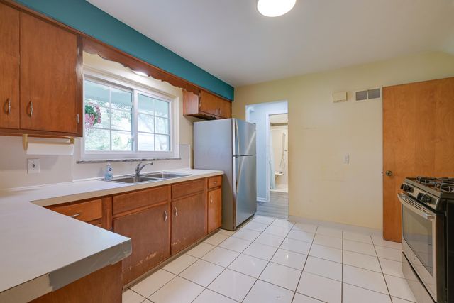 1853 Ashland Avenue, Columbus, OH 43212