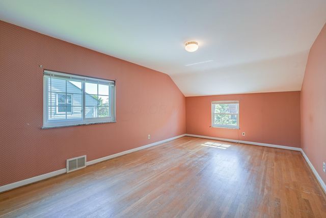 1853 Ashland Avenue, Columbus, OH 43212