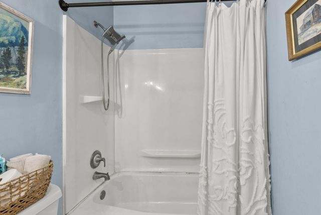 512 Pocahontas Trail, Georgetown, KY 40324