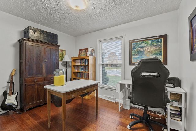 512 Pocahontas Trail, Georgetown, KY 40324