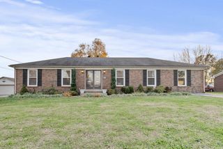 512 Pocahontas Trail, Georgetown, KY 40324