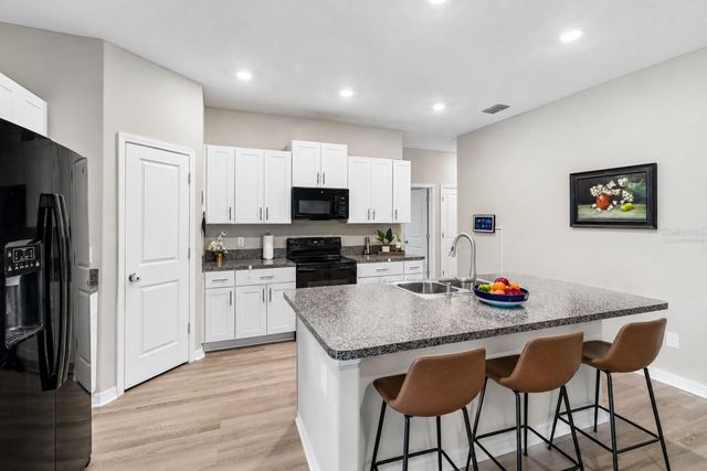 6307 SPRING CRAYFISH AVENUE, New Port Richey, FL 34653