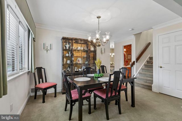 1 BALAMOR LN, Ewing, NJ 08628