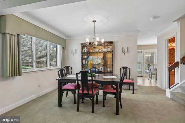 1 BALAMOR LN, Ewing, NJ 08628