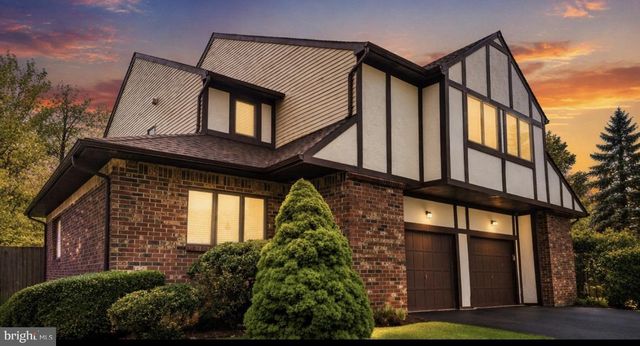 1 BALAMOR LN, Ewing, NJ 08628