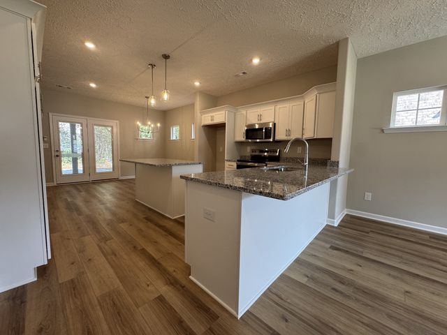 57 Laurel View St, Manchester, TN 37355