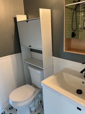 6048 Southbay Drive, Indianapolis, IN 46250