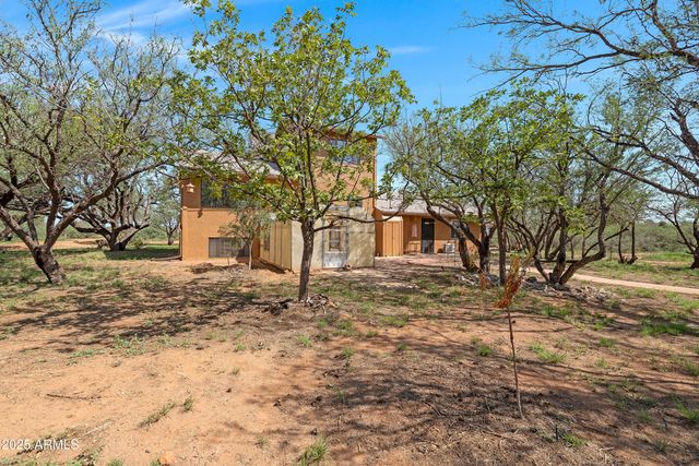 8264 E DAKOTA Road, Hereford, AZ 85615