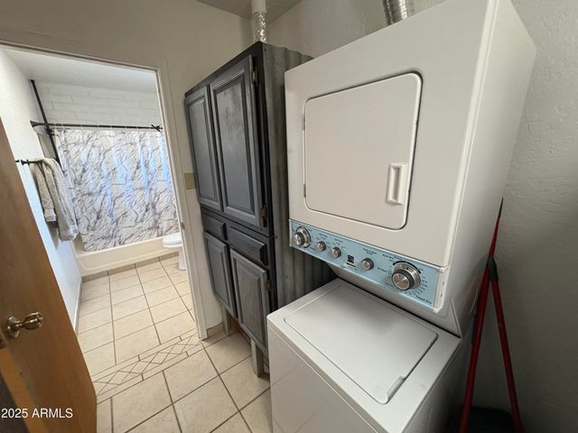 8264 E DAKOTA Road, Hereford, AZ 85615