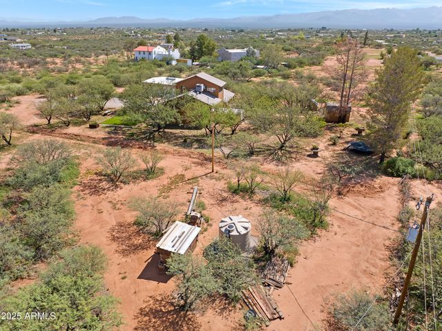 8264 E DAKOTA Road, Hereford, AZ 85615
