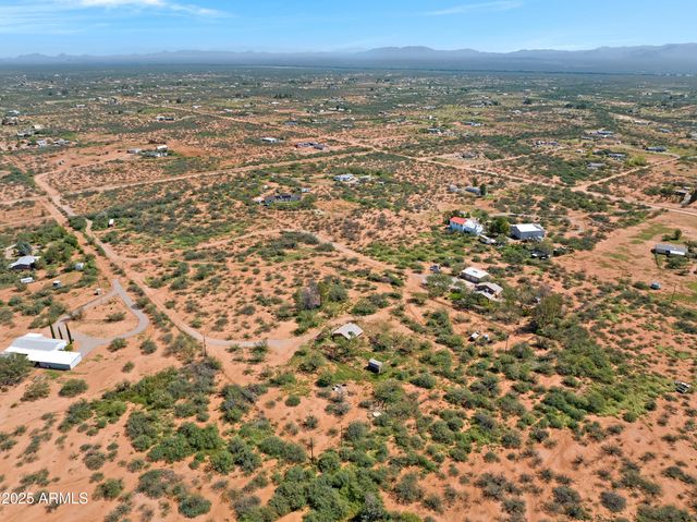8264 E DAKOTA Road, Hereford, AZ 85615