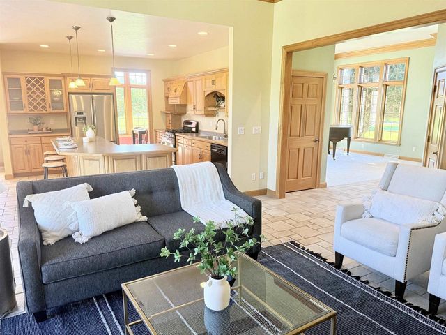 1071 WRIGHTSTOWN ROAD, De Pere, WI 54115