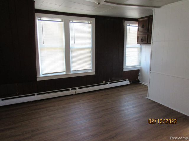 7283 Ford Avenue, Warren, MI 48091