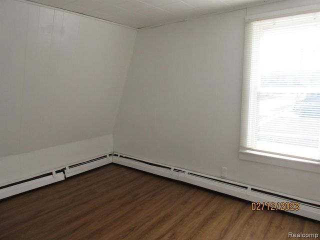 7283 Ford Avenue, Warren, MI 48091