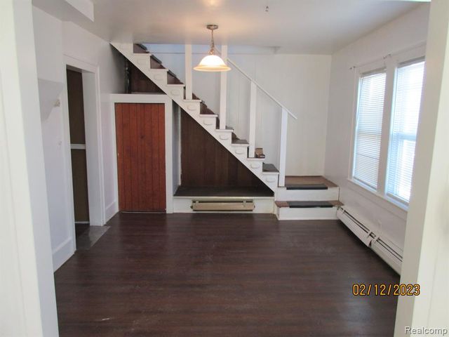 7283 Ford Avenue, Warren, MI 48091