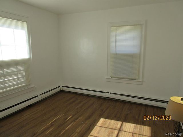 7283 Ford Avenue, Warren, MI 48091