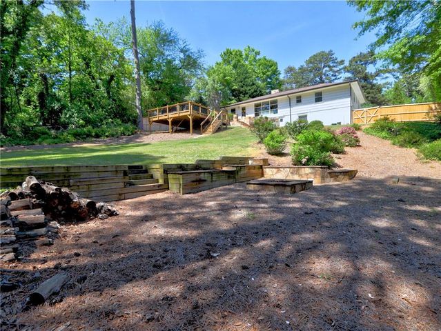 393 Hilderbrand Drive, Sandy Springs, GA 30328