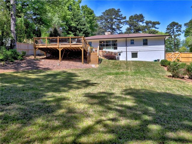 393 Hilderbrand Drive, Sandy Springs, GA 30328