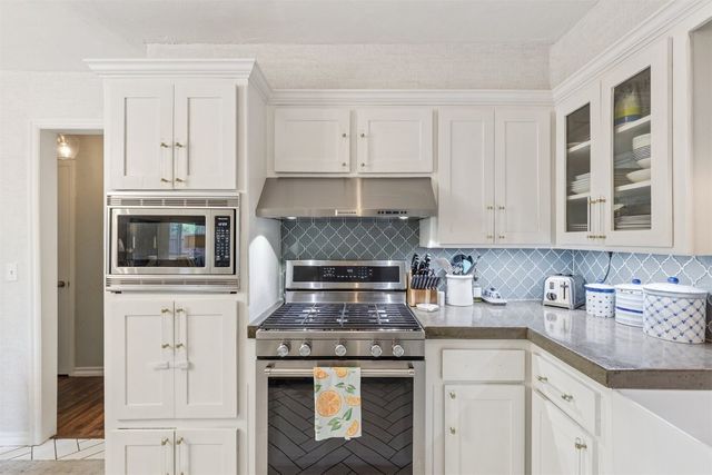 623 E 27th Street, Edmond, OK 73013
