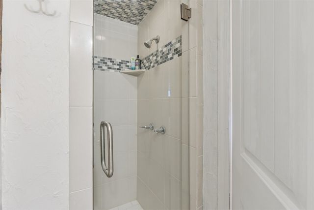 623 E 27th Street, Edmond, OK 73013