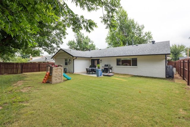623 E 27th Street, Edmond, OK 73013