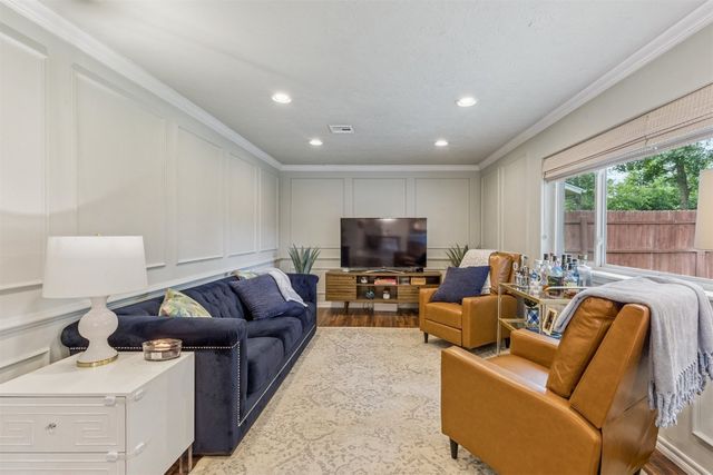 623 E 27th Street, Edmond, OK 73013