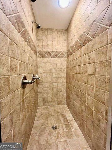 221 Semel Circle NW 261, Atlanta, GA 30309