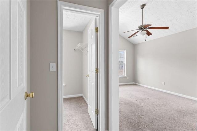 6604 Splashwater Drive, Flowery Branch, GA 30542