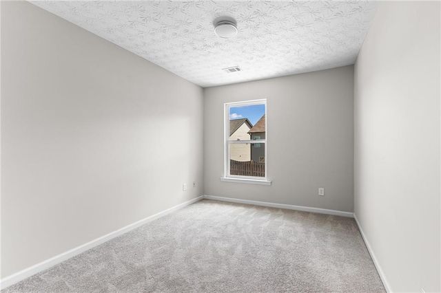 6604 Splashwater Drive, Flowery Branch, GA 30542