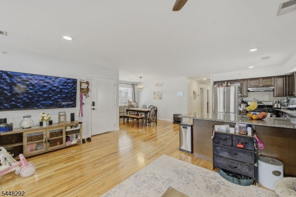 149 Bellair Pl, Newark City, NJ 07104 — photo 3