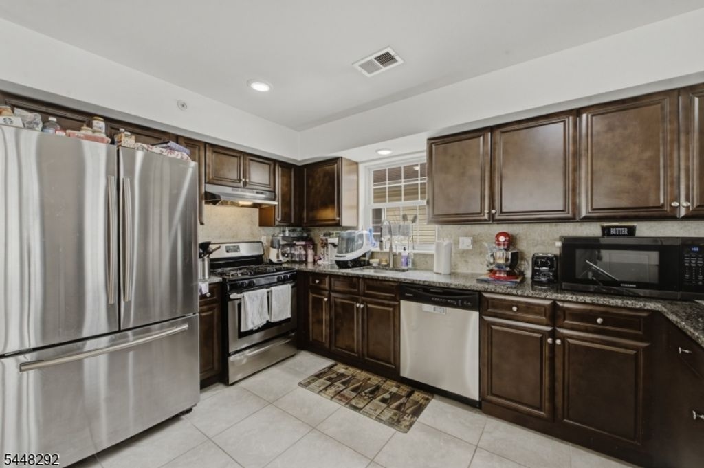 149 Bellair Pl, Newark City, NJ 07104 — photo 5