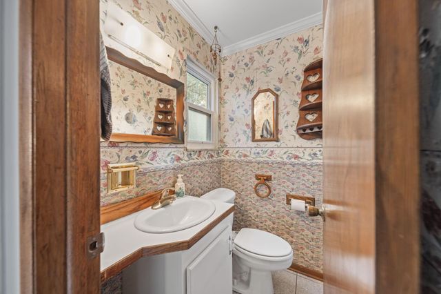 310 Summit Ridge Road N, Reynoldsburg, OH 43068