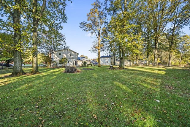 310 Summit Ridge Road N, Reynoldsburg, OH 43068