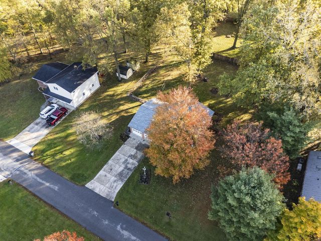 310 Summit Ridge Road N, Reynoldsburg, OH 43068