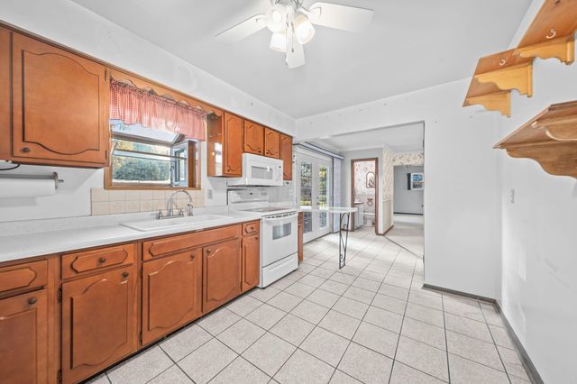 310 Summit Ridge Road N, Reynoldsburg, OH 43068