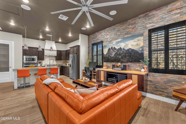 7377 WOODEN NICKEL Drive, El Paso, TX 79911