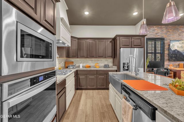 7377 WOODEN NICKEL Drive, El Paso, TX 79911