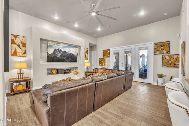 7377 WOODEN NICKEL Drive, El Paso, TX 79911