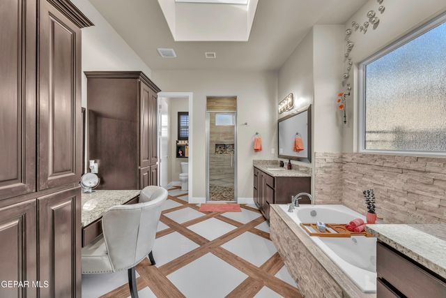 7377 WOODEN NICKEL Drive, El Paso, TX 79911