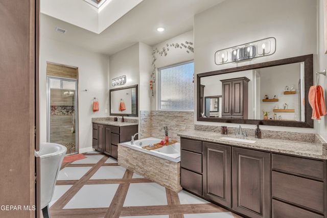 7377 WOODEN NICKEL Drive, El Paso, TX 79911