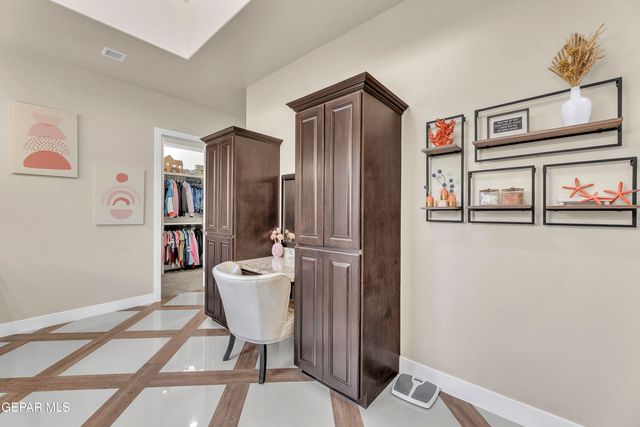 7377 WOODEN NICKEL Drive, El Paso, TX 79911