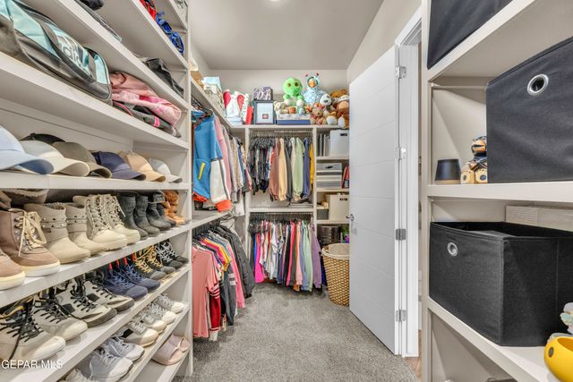 7377 WOODEN NICKEL Drive, El Paso, TX 79911