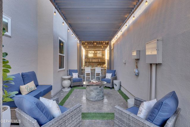 7377 WOODEN NICKEL Drive, El Paso, TX 79911