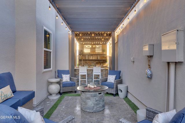 7377 WOODEN NICKEL Drive, El Paso, TX 79911