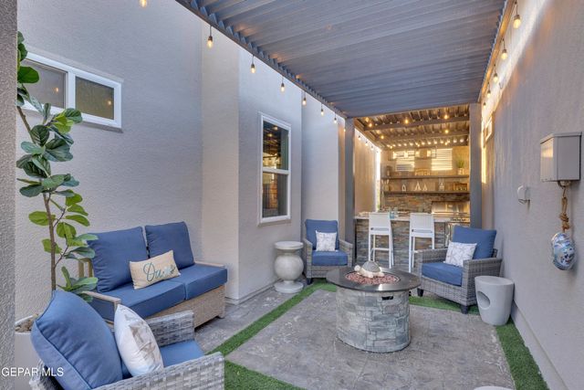 7377 WOODEN NICKEL Drive, El Paso, TX 79911